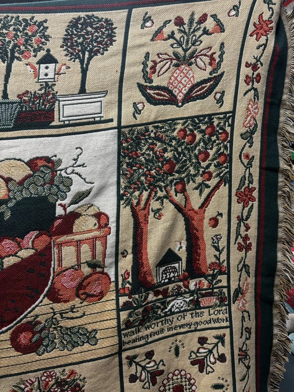 Vintage Goodwin Weavers Classic  Fruit Basket Tapestry Throw Blanket